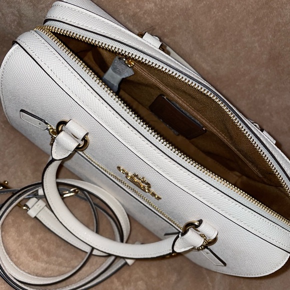 Brand new Coach purse Chalk White - Picture 5 of 5